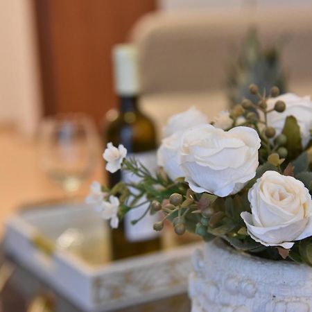 Tiny Treasure Apartment 雅典 外观 照片