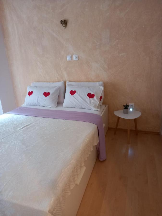 Tiny Treasure Apartment 雅典 外观 照片