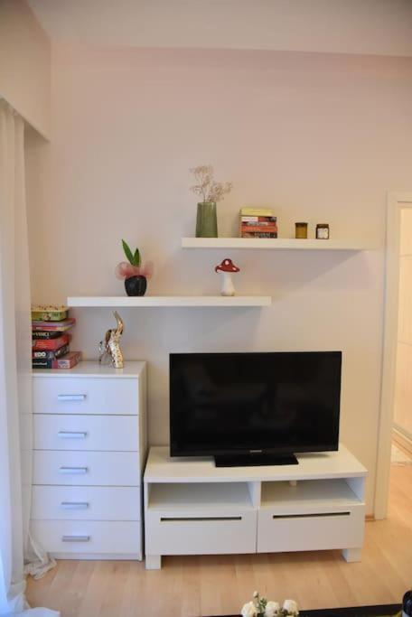Tiny Treasure Apartment 雅典 外观 照片